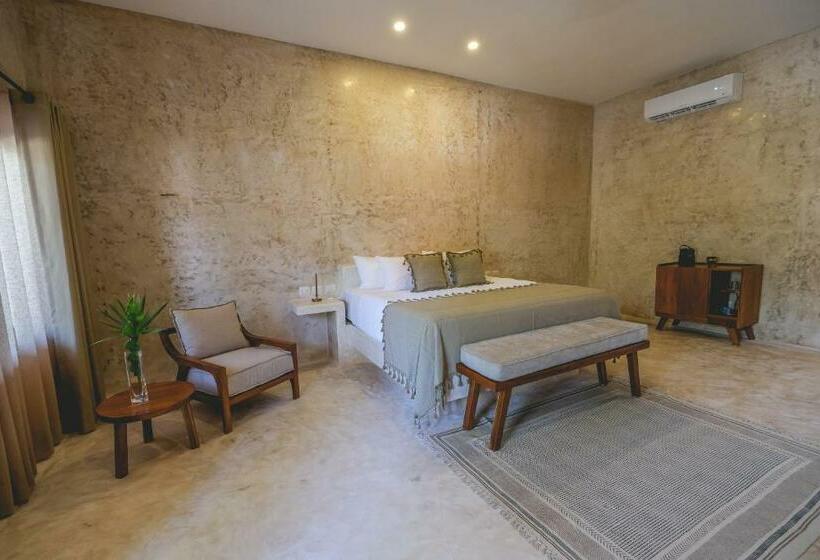 سوئیت جونیور با تراس, Wakax Hacienda  Cenote & Boutique