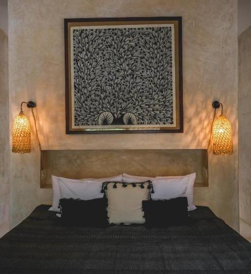 Superior suite with terrace, Wakax Hacienda  Cenote & Boutique