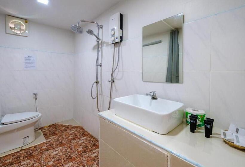 חדר סטנדרט נוף לים עם מרפסת, Lipe Garden Beach Resort