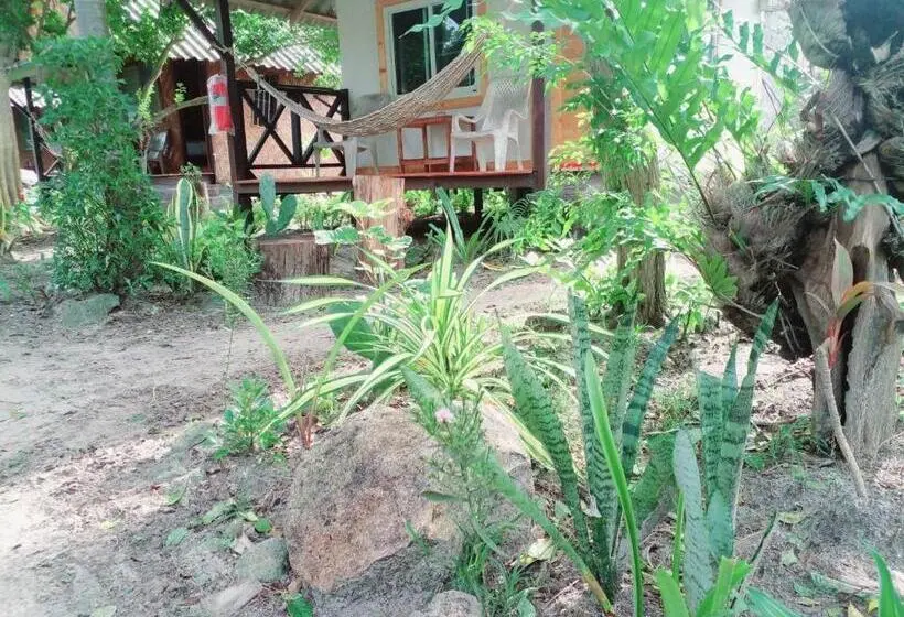اتاق استاندارد, Lipe Garden Beach Resort