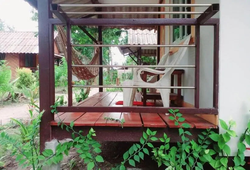 اتاق استاندارد, Lipe Garden Beach Resort
