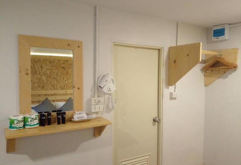 חדר משפחתי דלוקס, Lipe Garden Beach Resort