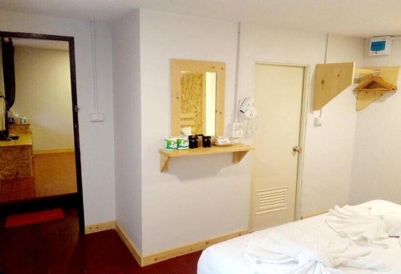 חדר משפחתי דלוקס, Lipe Garden Beach Resort