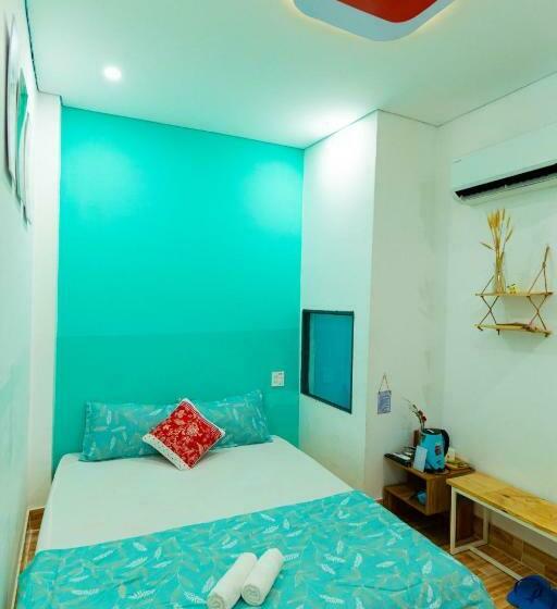 اتاق لوکس, Như Ngọc Motel