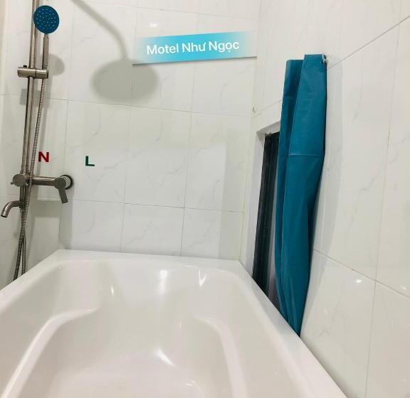اتاق لوکس, Như Ngọc Motel