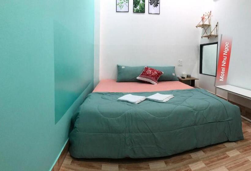 اتاق لوکس, Như Ngọc Motel