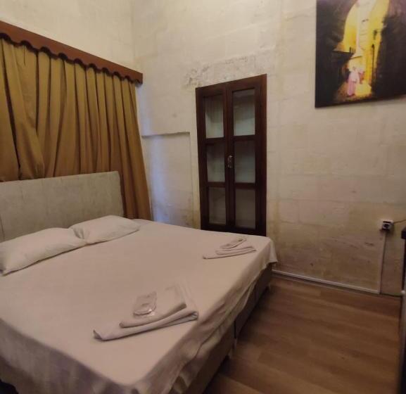 اتاق استاندارد, Joselin