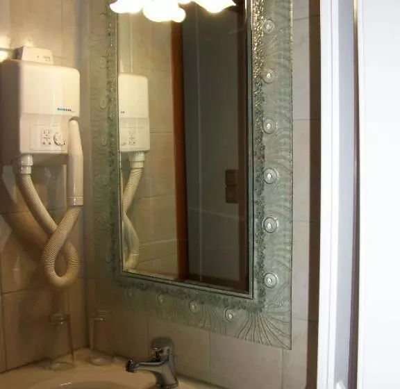 استودیو استاندارد با بالکن, Arocaria Apartments