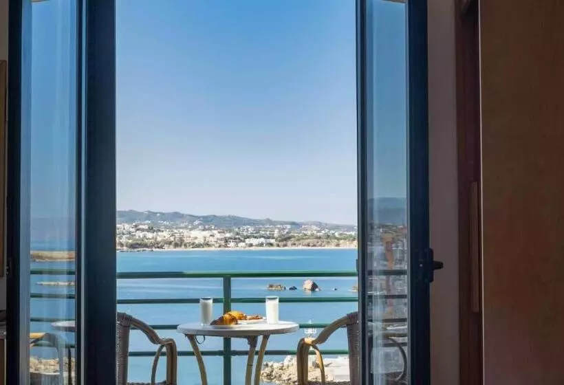 اتاق استاندارد با چشم‌انداز دریا, Arocaria Apartments