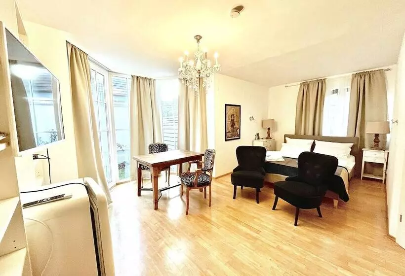 اتاق راحتی, Villa Orchard Frankfurt