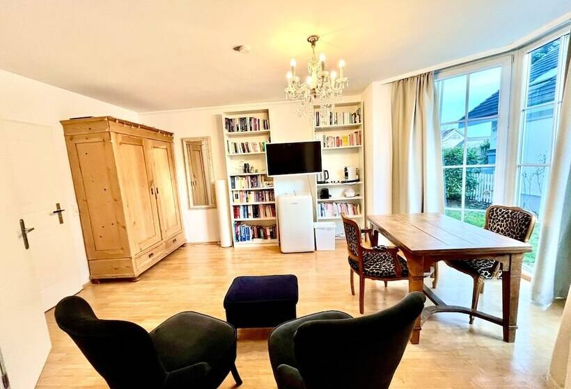 Номер Комфорт, Villa Orchard Frankfurt