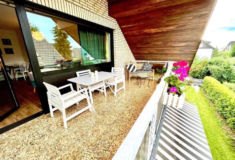 Студио Стандарт с Балконом, Villa Orchard Frankfurt