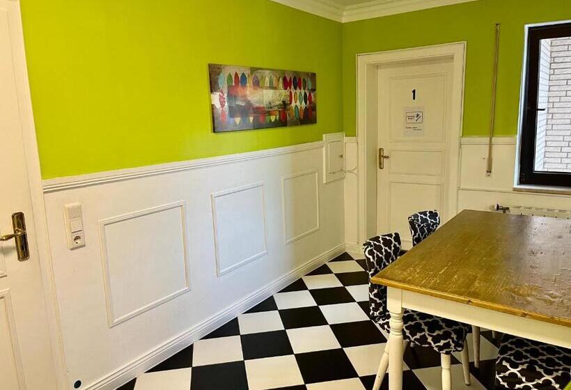 Номер Superior, Villa Orchard Frankfurt