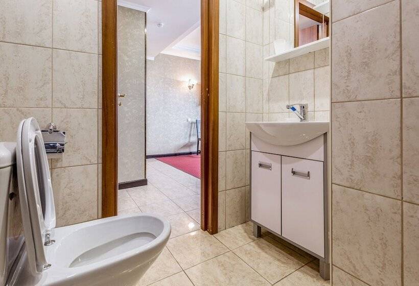 舒适三人间, Express Hotel & Hostel