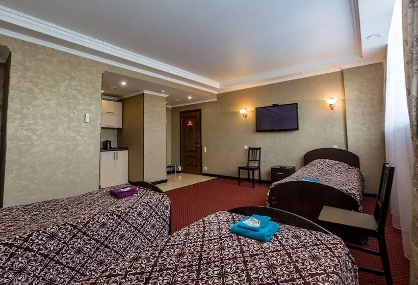 コンフォートトリプルルーム, Express Hotel & Hostel