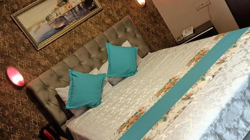اتاق استاندارد یک نفره, Adana Saray