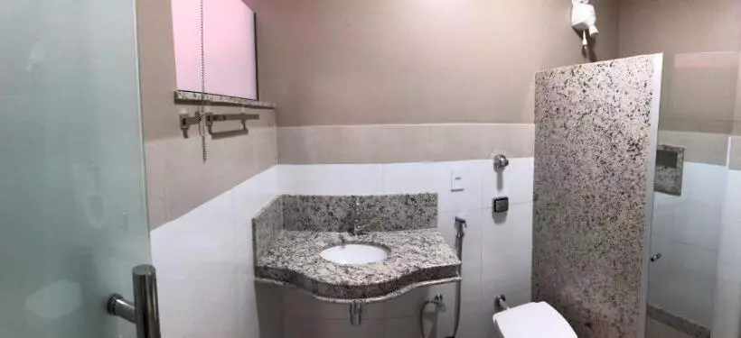 デラックスルーム, Beira Rio