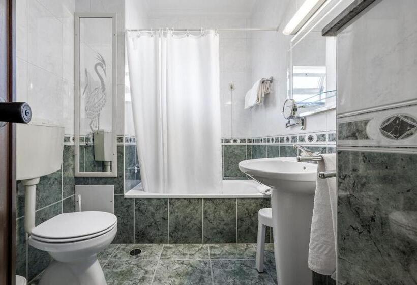 חדר סטנדרט, Colmeia