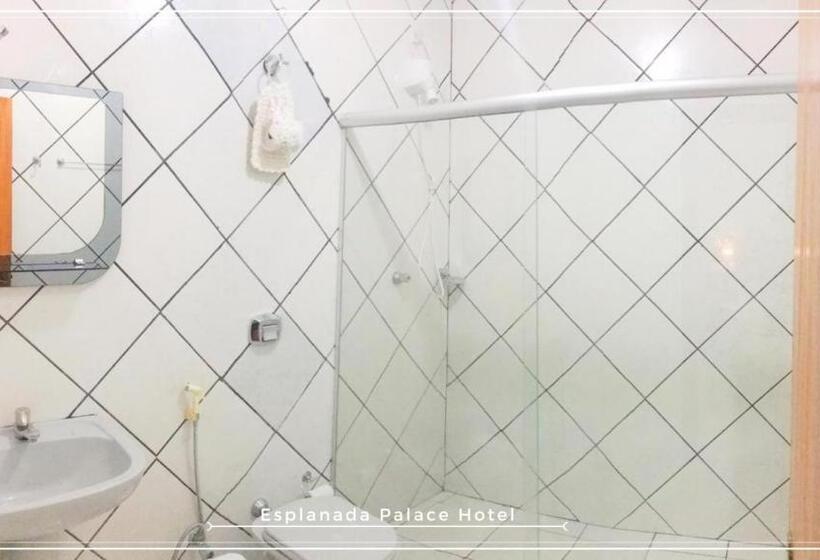 غرفة قياسية ثلاثية, Esplanada Palace