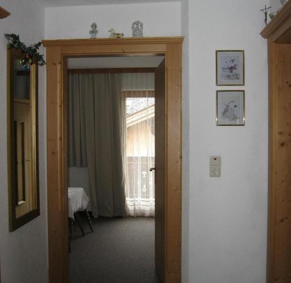 Апартаменты 2 Спальни, Haus Gmahblick Ferienwonungen