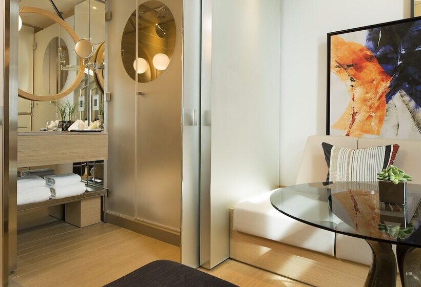 اتاق دوبلکس, Le Cinq Codet