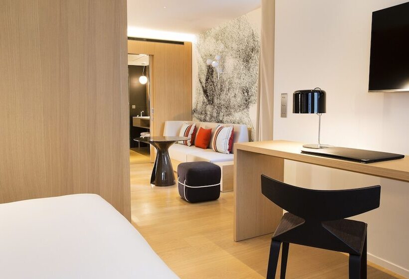 سوییت جونیور, Le Cinq Codet