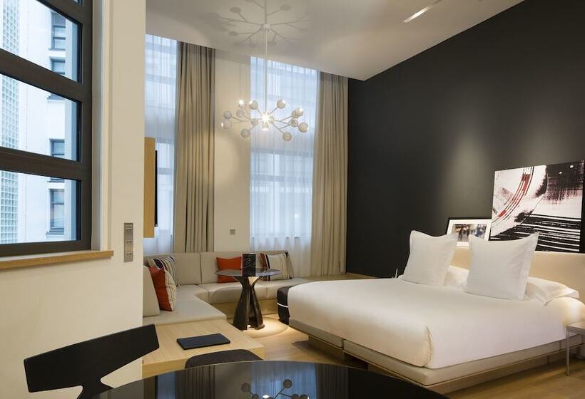 سوییت جونیور, Le Cinq Codet