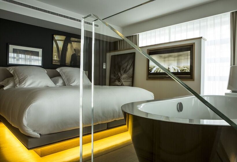 سوییت دوبلکس, Le Cinq Codet