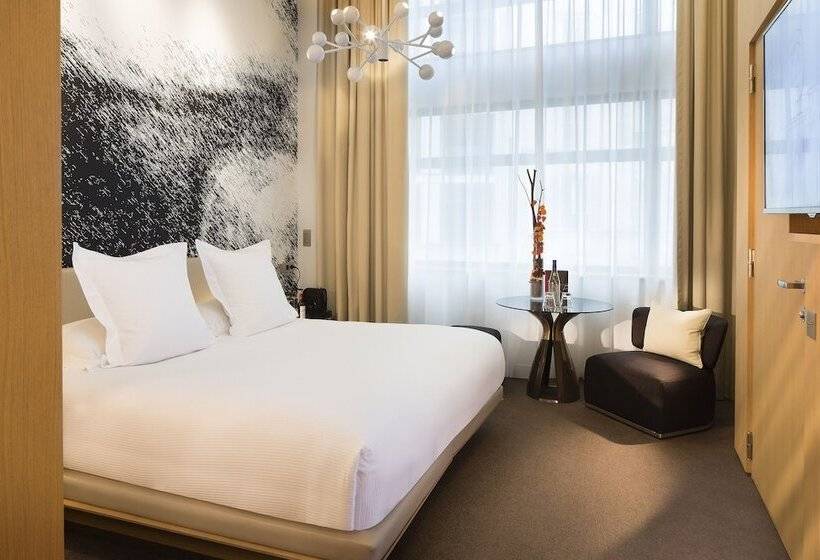 اتاق سوپریور, Le Cinq Codet