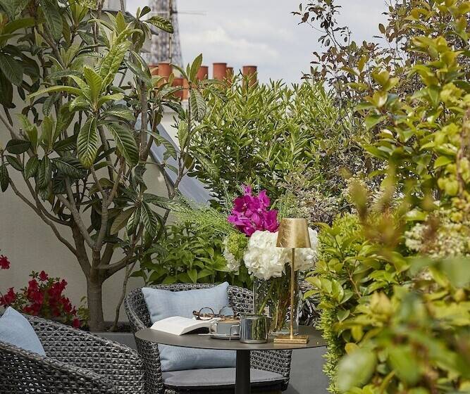 Suite with Terrace, Le Cinq Codet