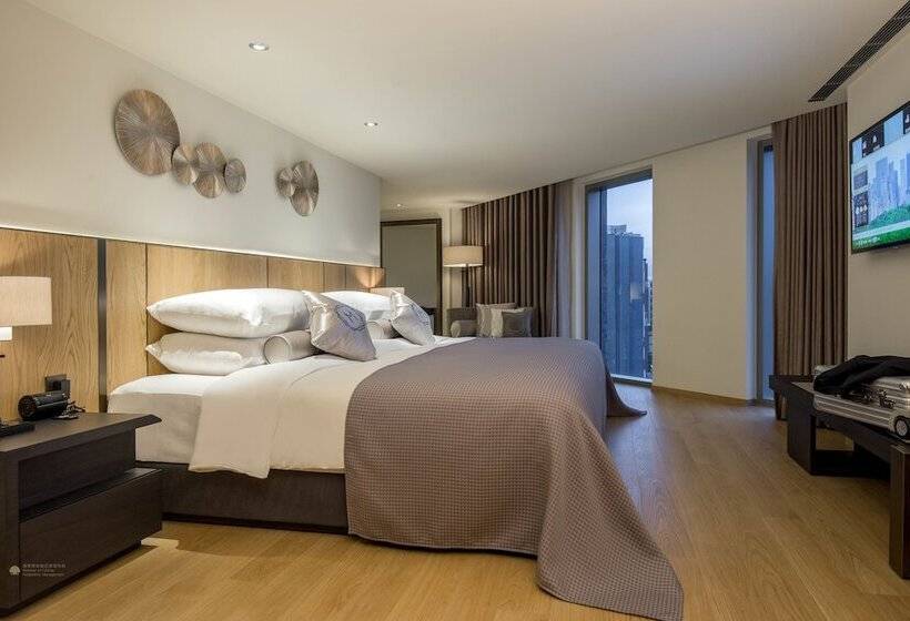 اتاق لوکس, Madison Taipei