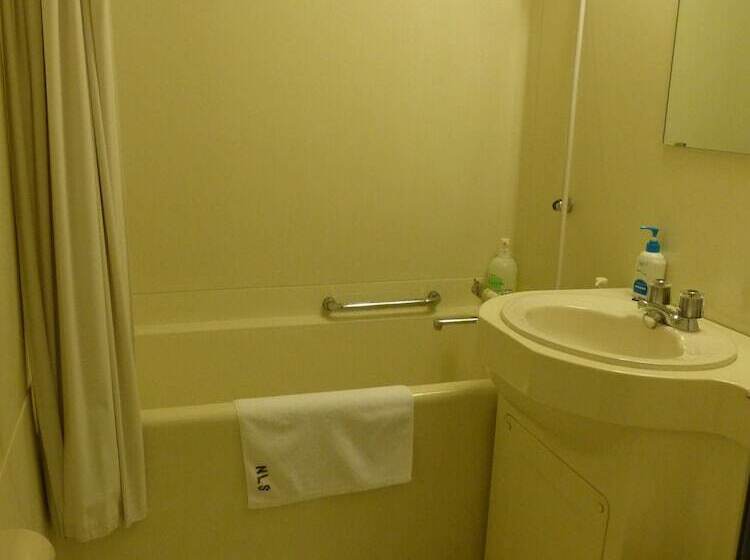 Номер Стандарт, Minshuku Kuwataniya