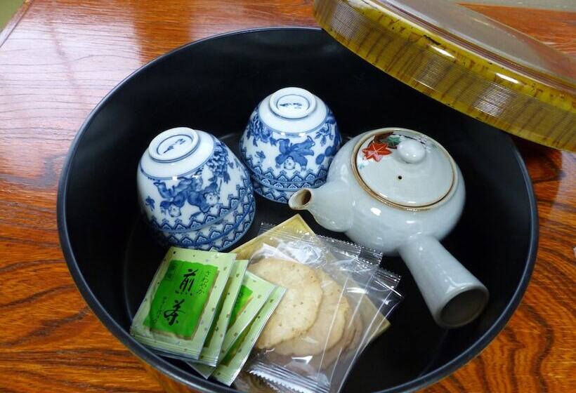 Номер Стандарт, Minshuku Kuwataniya