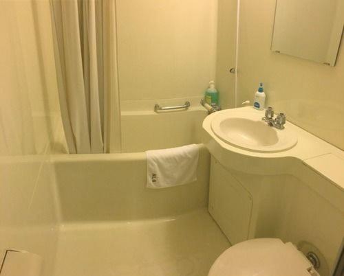 Номер Стандарт, Minshuku Kuwataniya