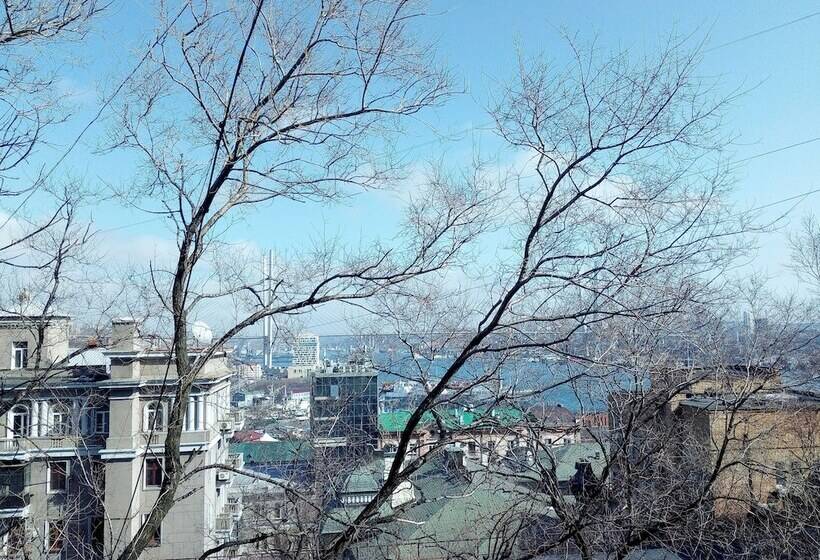 חדר סופריור יחיד, Moryak