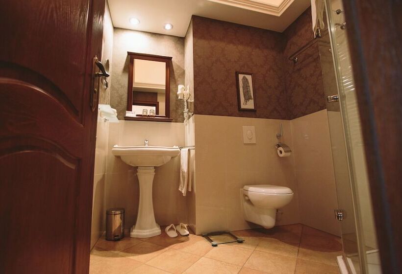 スタンダードルーム, Mozart