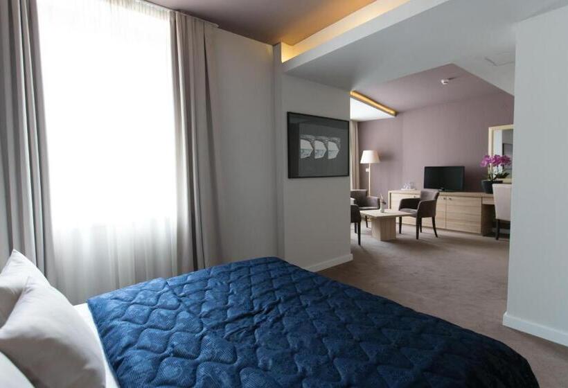 غرفة عائلية, New City Hotel & Restaurant Niš