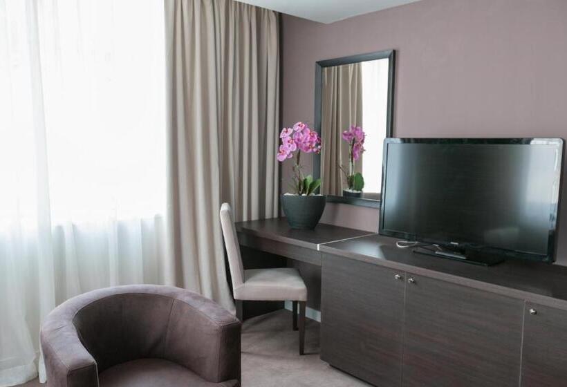 غرفة عائلية, New City Hotel & Restaurant Niš