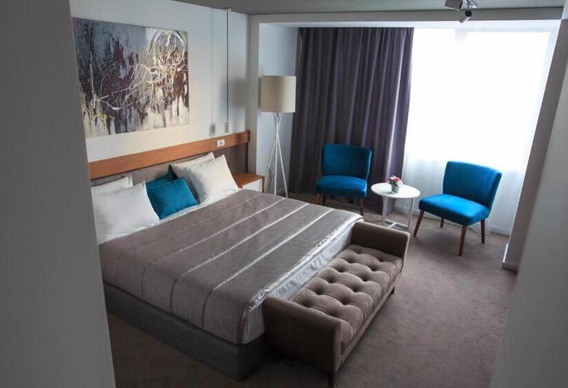 غرفة ديلوكس, New City Hotel & Restaurant Niš