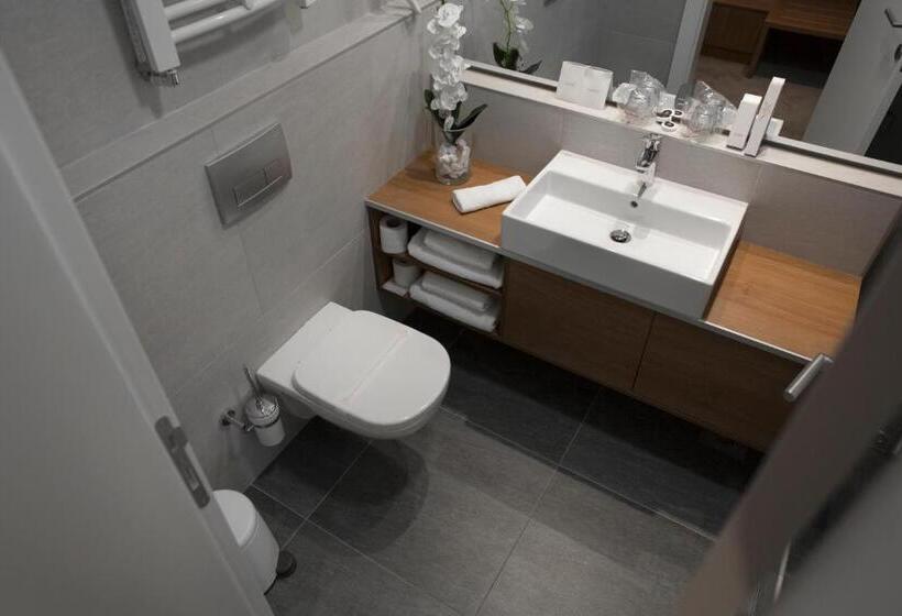 غرفة ديلوكس, New City Hotel & Restaurant Niš