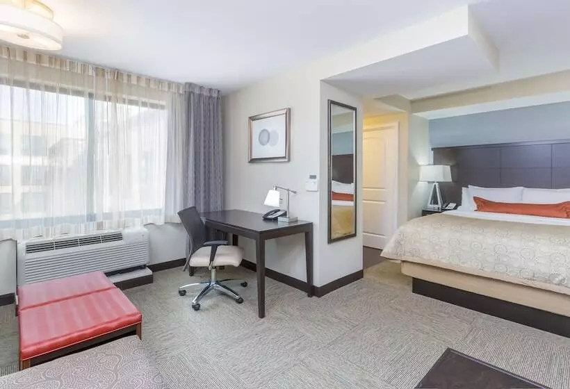 スタンダードスタジオ, Staybridge Suites Seattle   Fremont, An Ihg