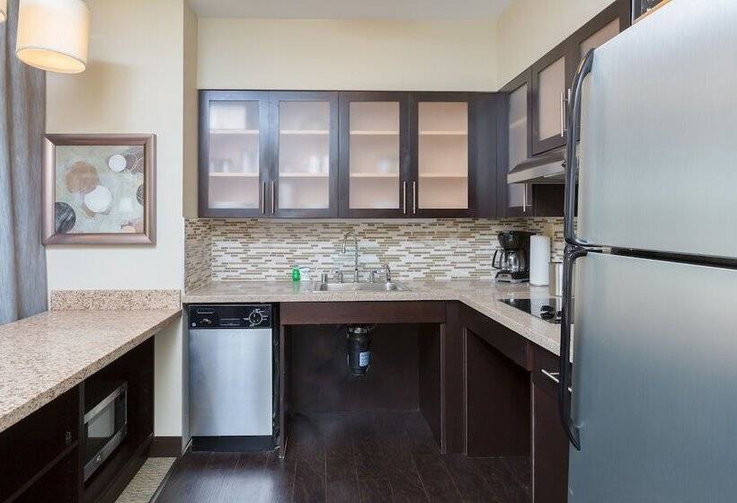 جناح لذوى الاحتياجات الخاصة, Staybridge Suites Seattle   Fremont, An Ihg