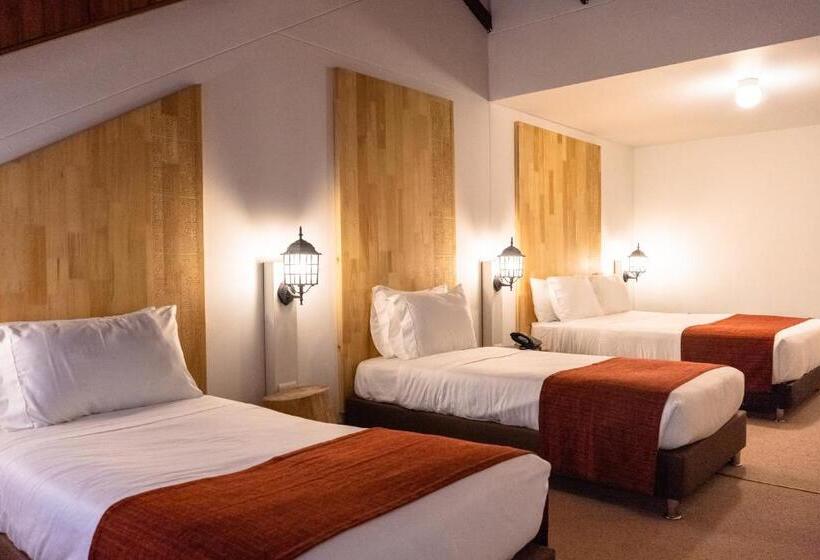 Трехместный Номер Стандарт с Балконом, Termales Santa Rosa De Cabal