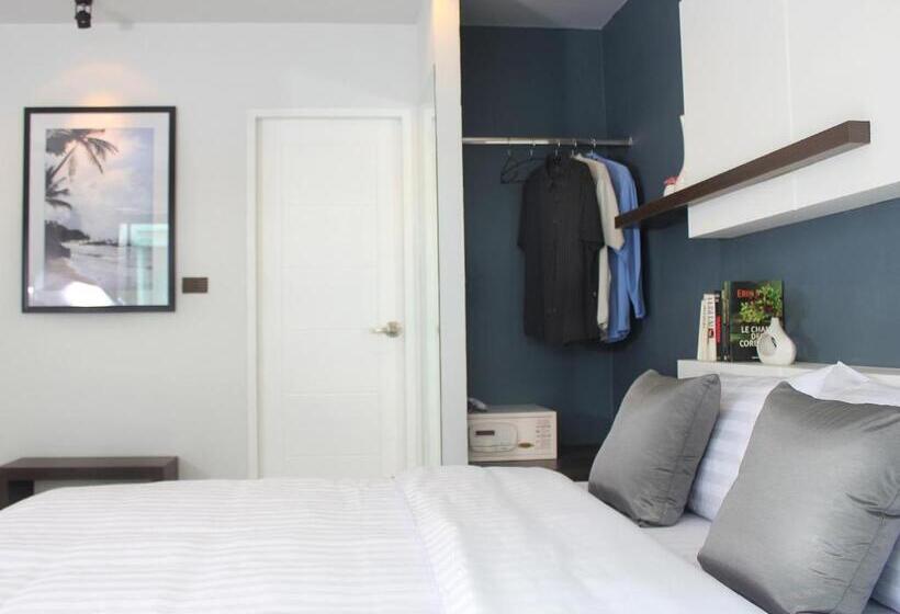 豪华房间, The Artist House