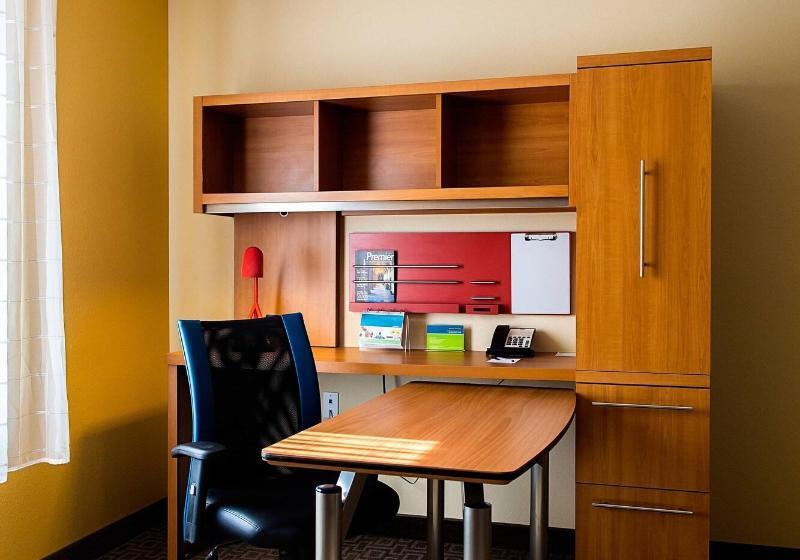 Люкс Кровать Кинг, Towneplace Suites By Marriott Lancaster