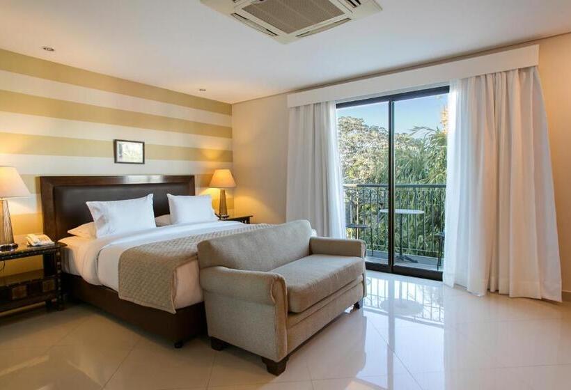 اتاق اجرایی, Las Lomas Casa