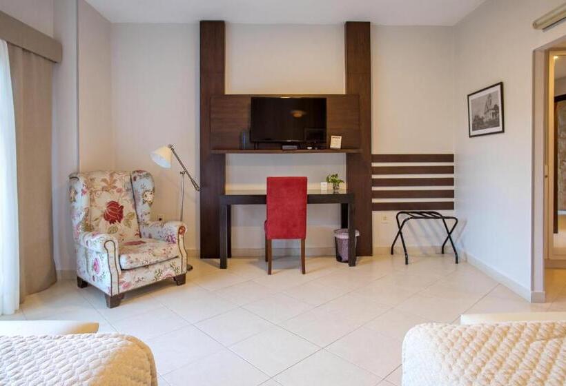 اتاق اجرایی, Las Lomas Casa