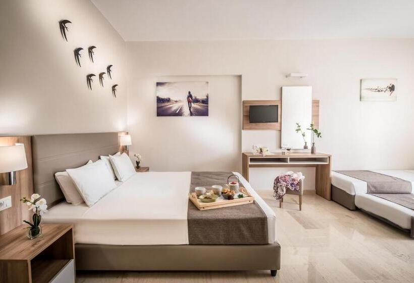 Chambre Triple Deluxe Vue Piscine, Marianthi Apts By Estia