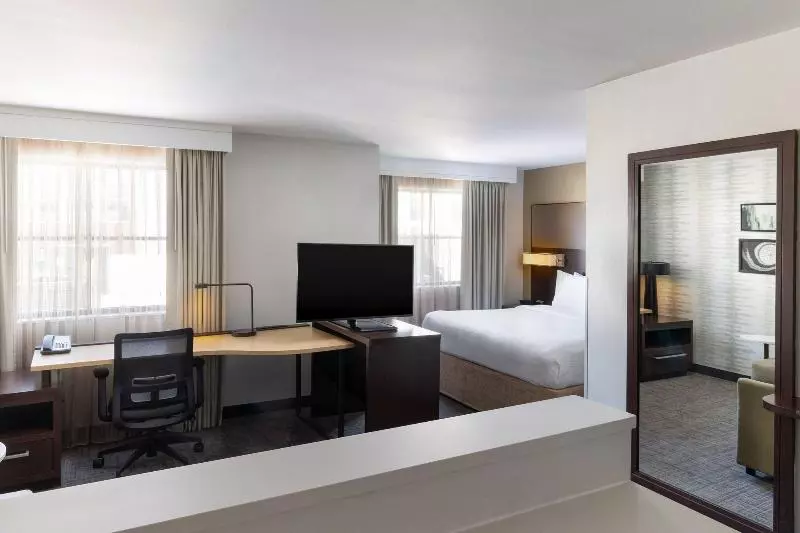 キングサイドベッドのスタンダードワンルーム, Residence Inn By Marriott Youngstown Warren/niles