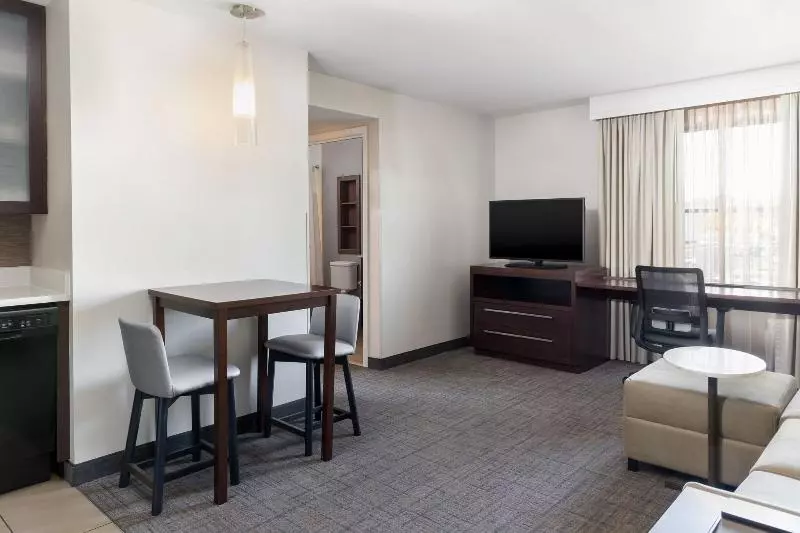 キングサイズベッドのスイートルーム, Residence Inn By Marriott Youngstown Warren/niles